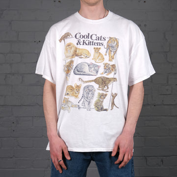 Vintage Kittens graphic t-shirt in white