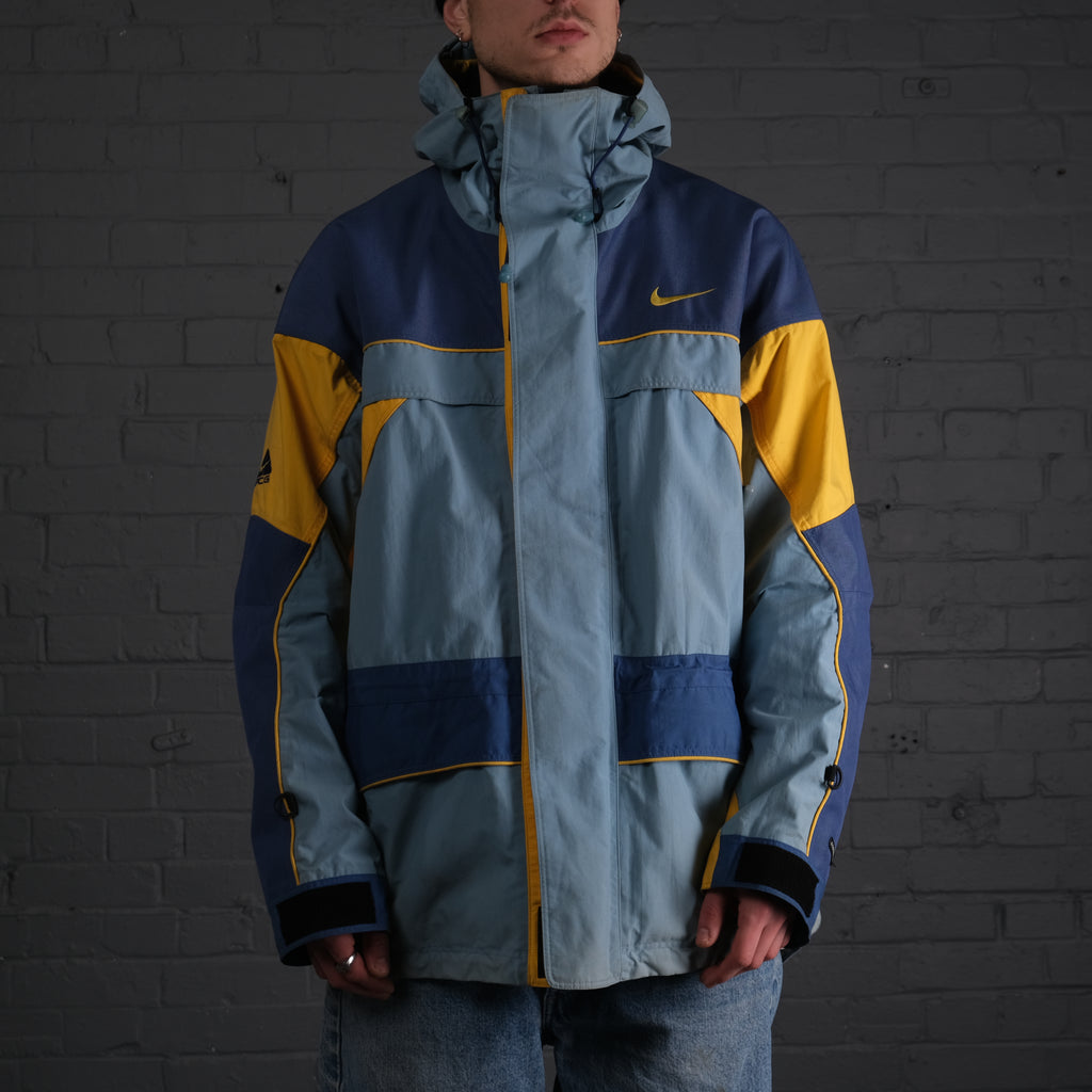 Nike ACG Storm Fit Jacket in Blue & Yellow