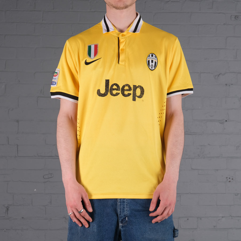 Vintage Juventus Chiellini 13/14 Nike Away Shirt