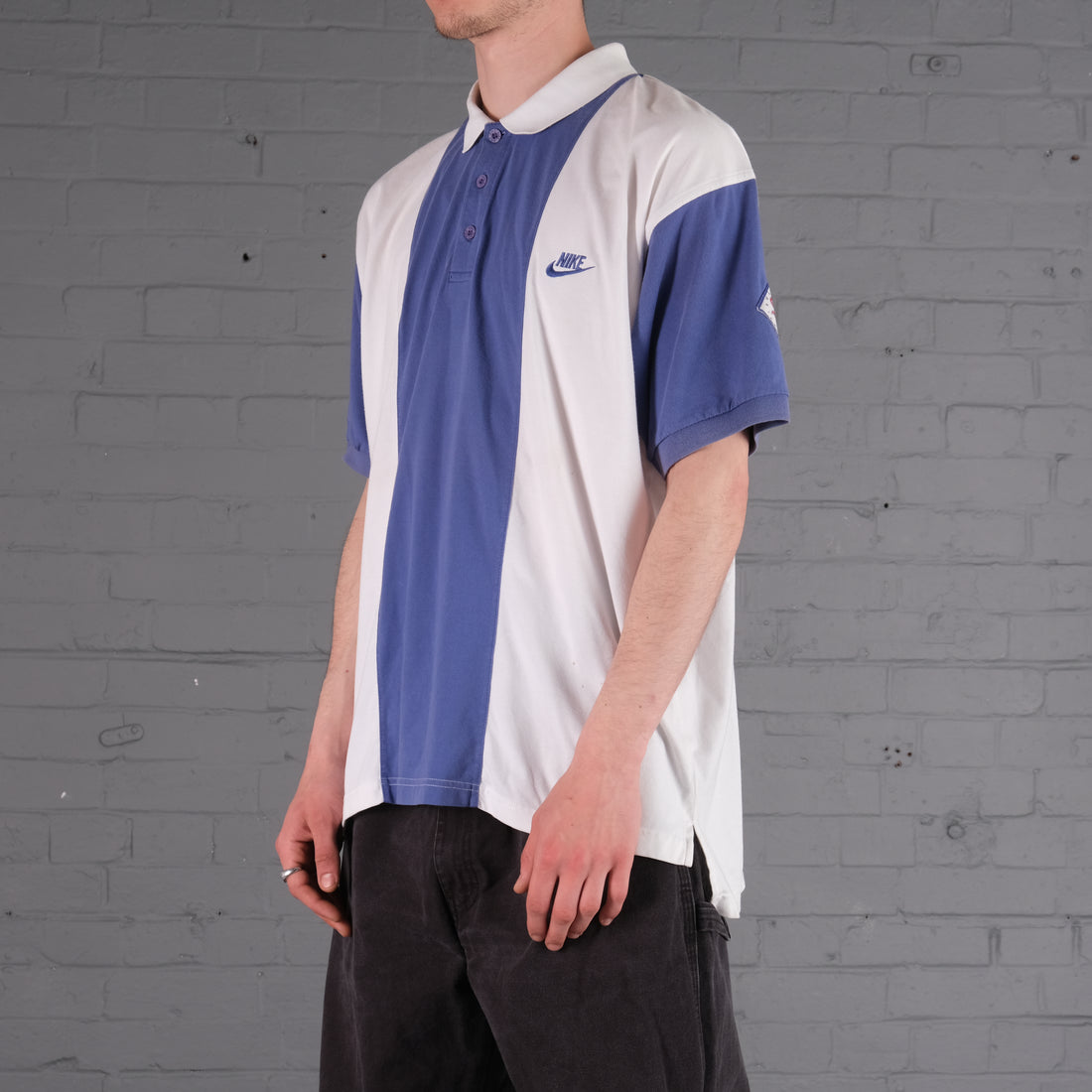Vintage Nike court polo shirt in white & blue
