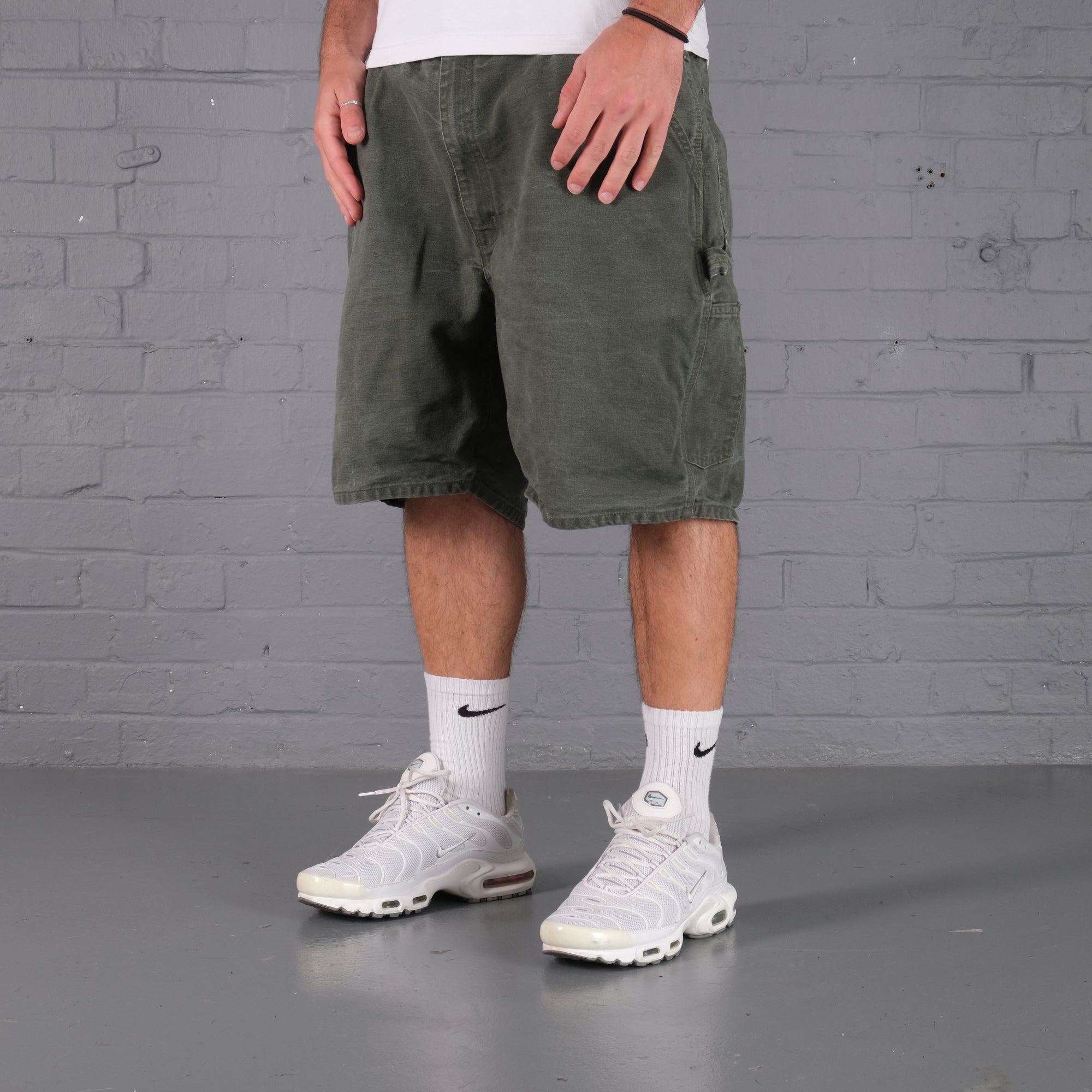 Vintage Carhartt Shorts in Green