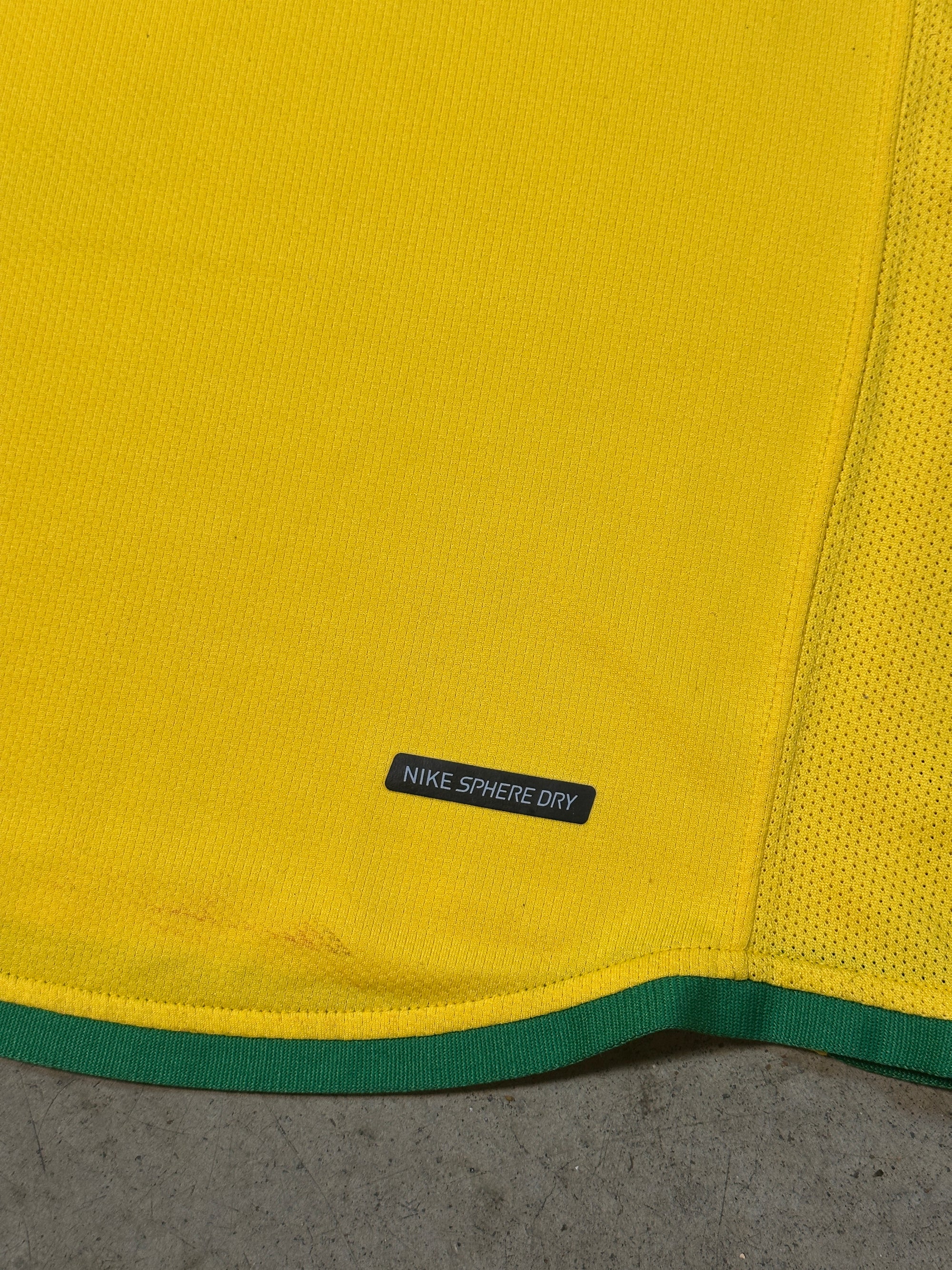 Vintage Ronaldinho Brasil '06 Football Jersey