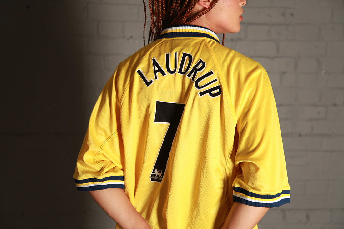 Vintage Umbro Laudrup Chelsea 98-99 Third Kit Football Shirt