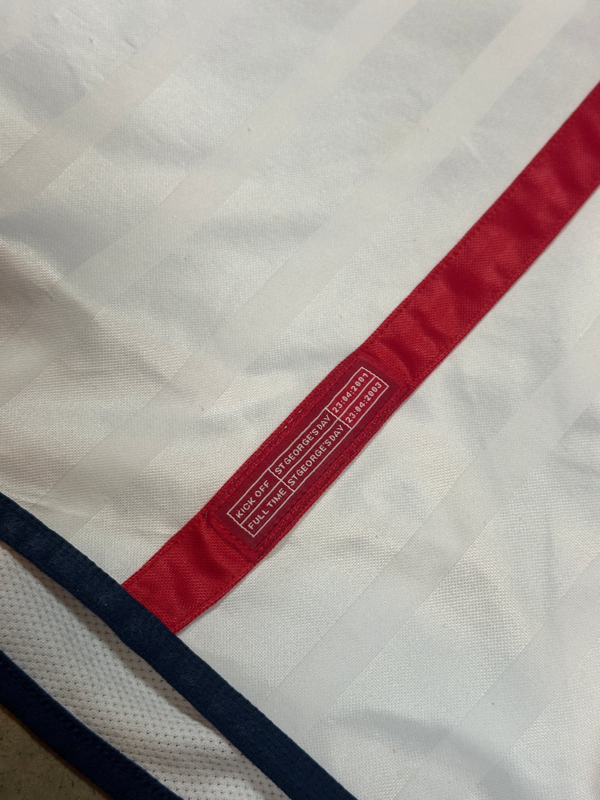 Vintage England Umbro '02 England Home Kit Size L