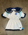 Custom England 3 Lions Puppet Dress by Etuaté