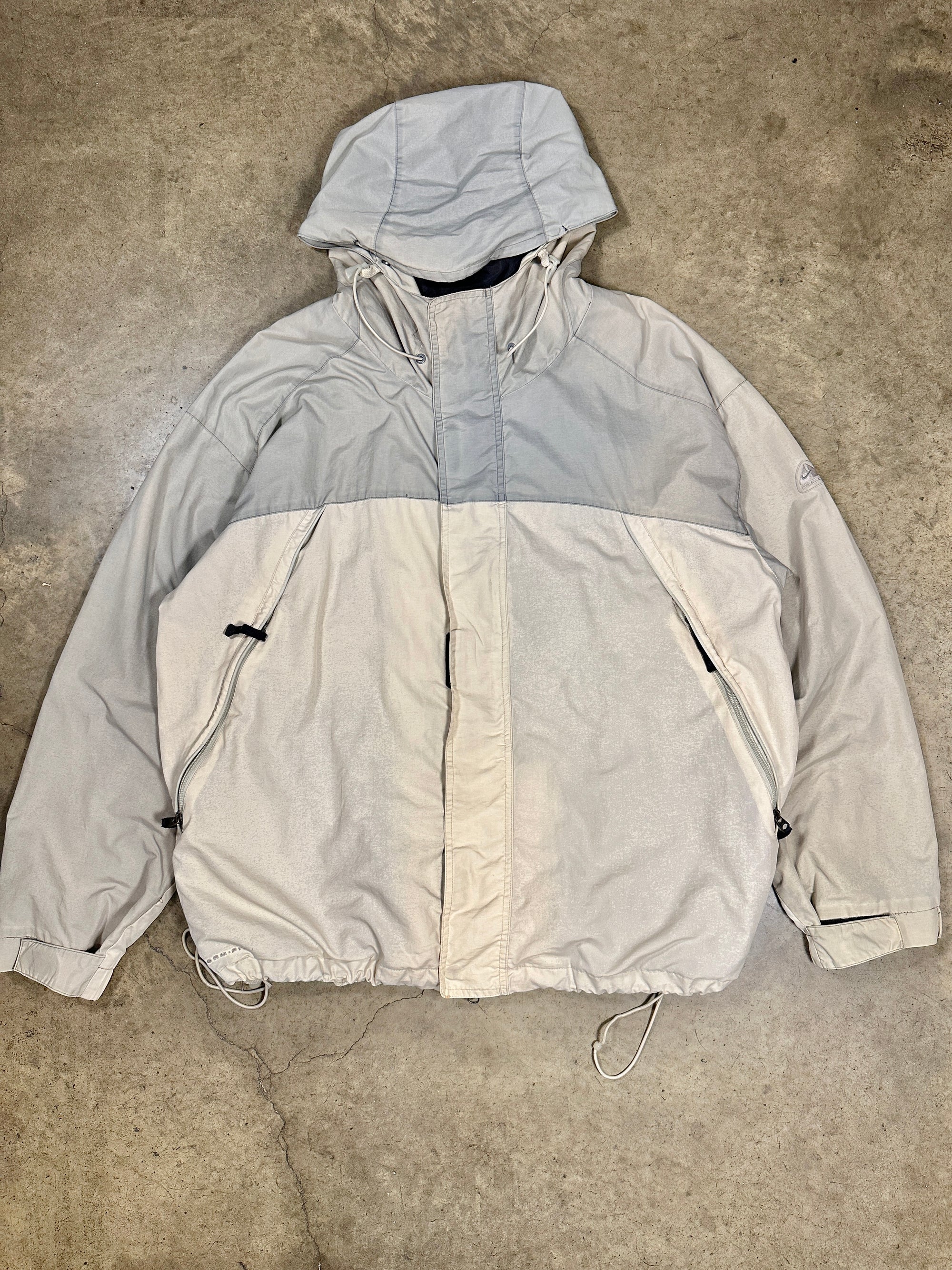 Vintage Nike ACG Storm Fit Jacket in beige