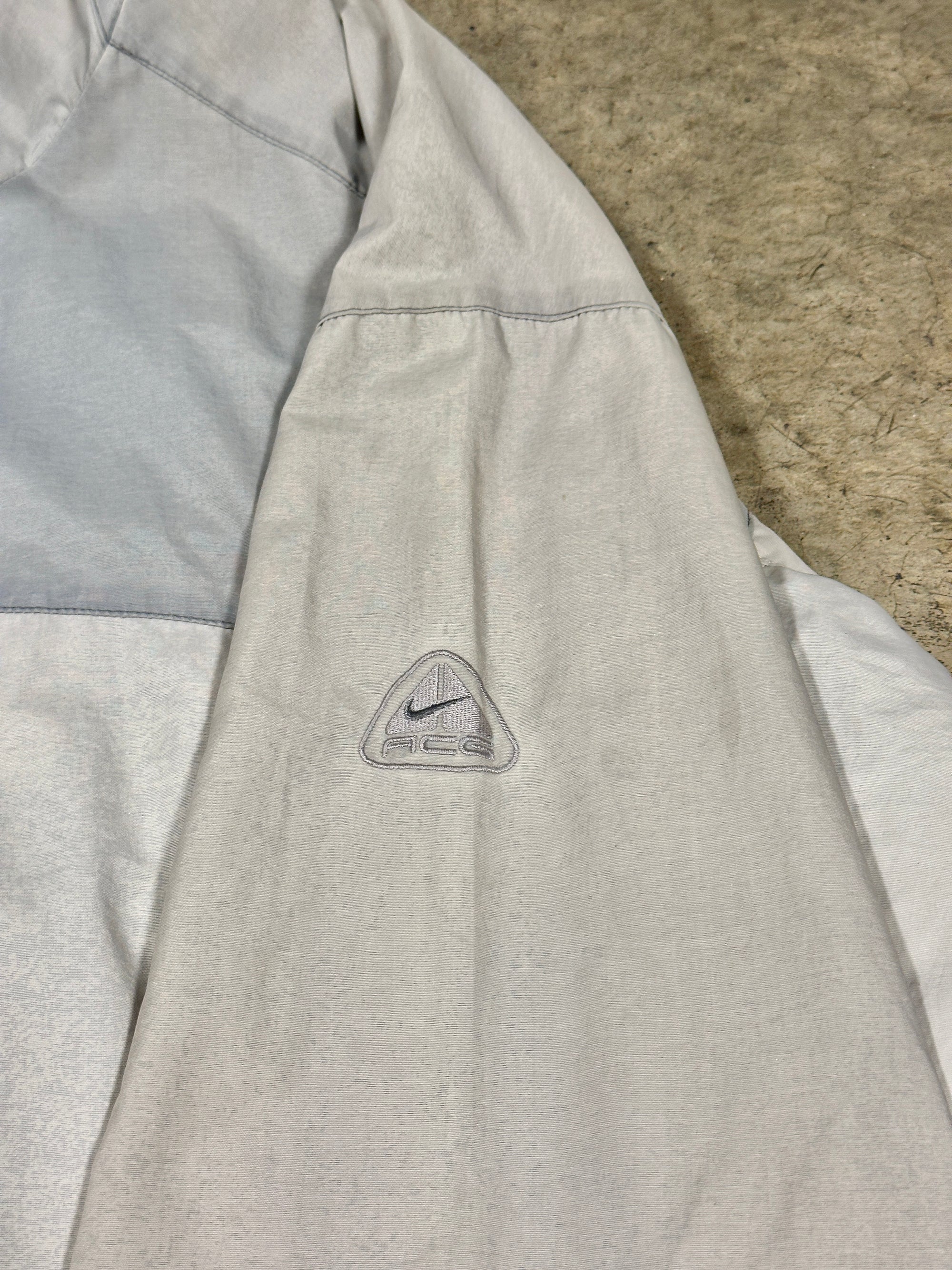 Vintage Nike ACG Storm Fit Jacket in beige