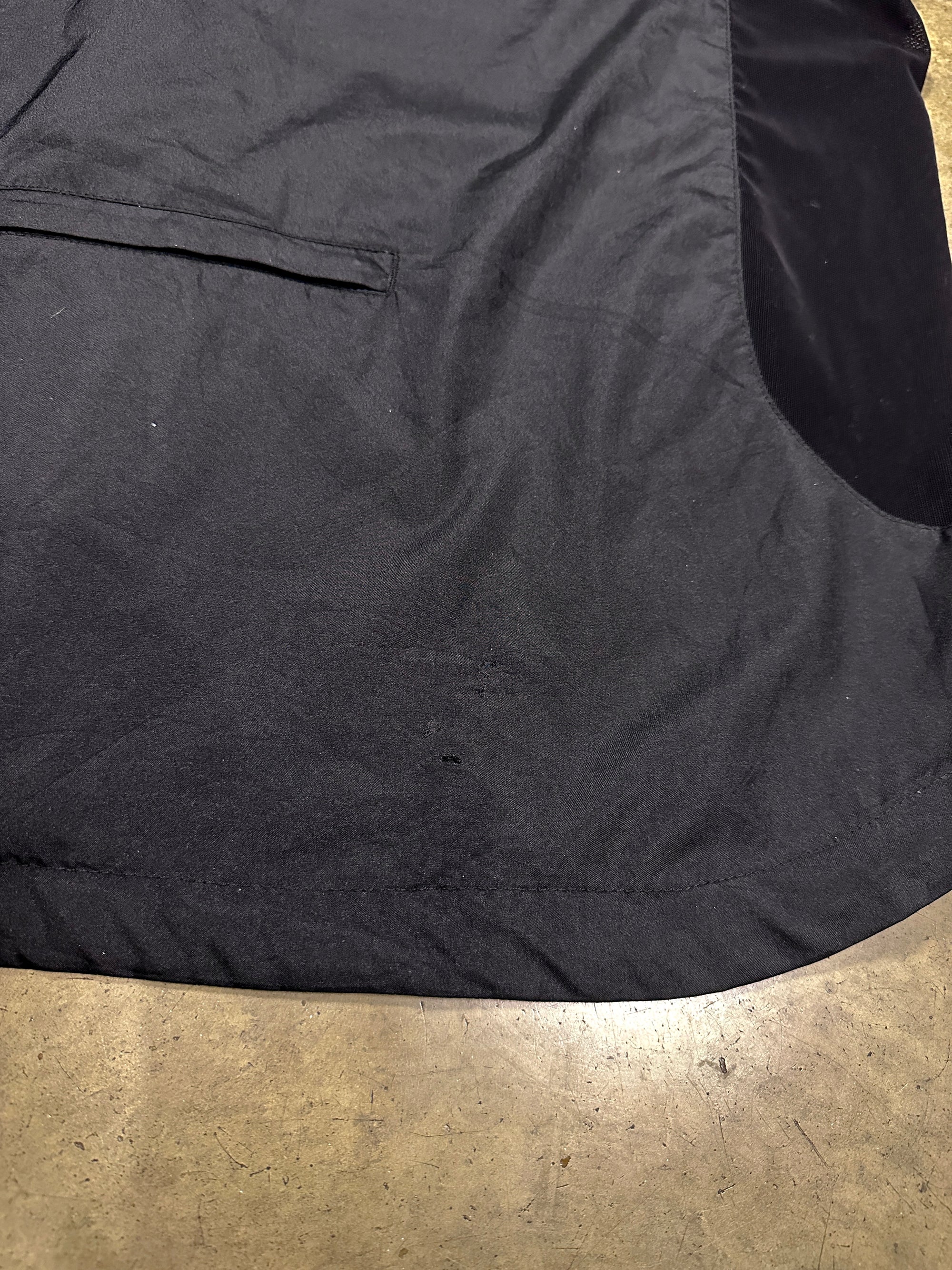 Vintage Nike ACG Running Vest 00s in Black
