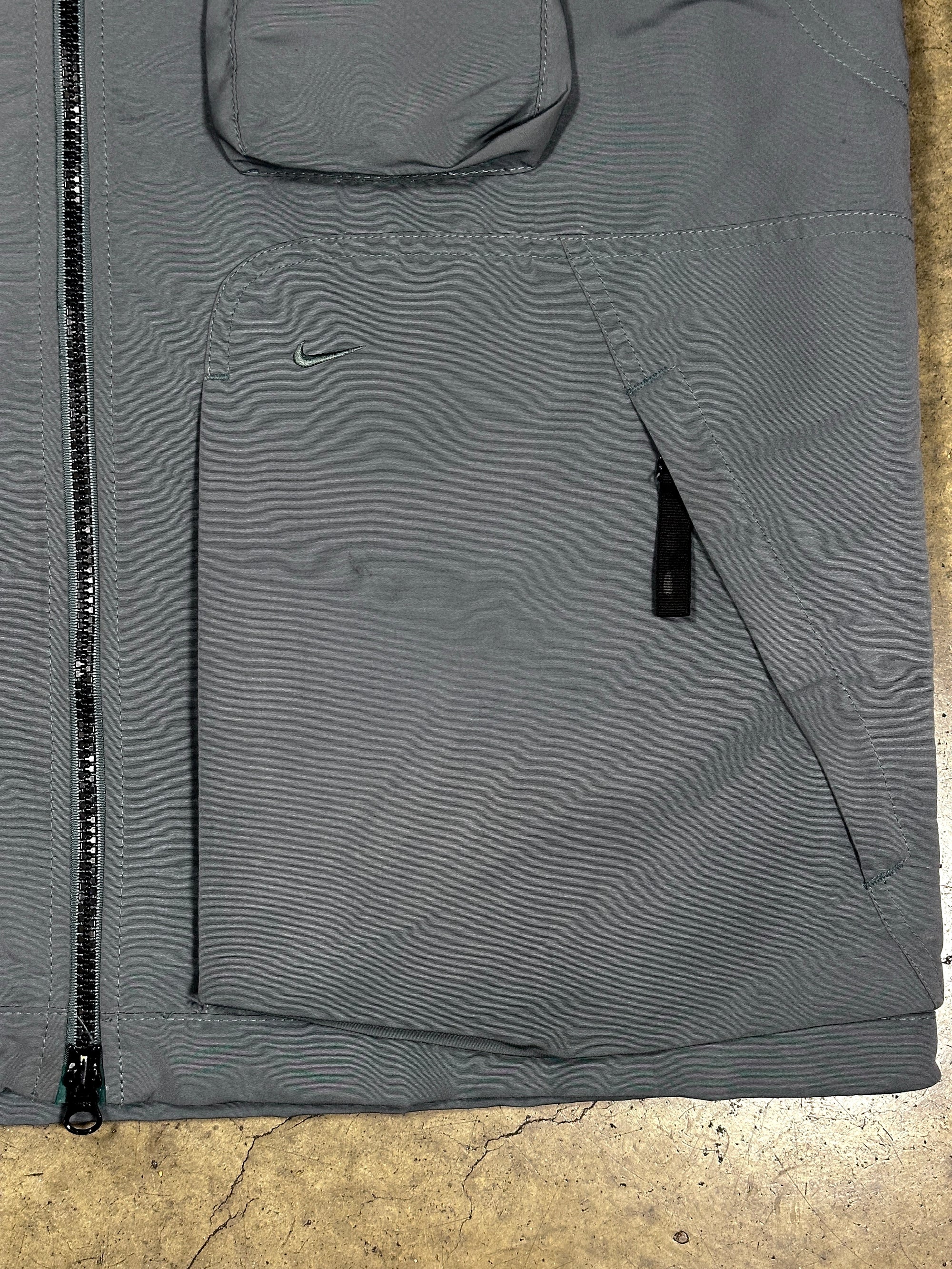 Vintage Nike Utility Vest 00s in Teal