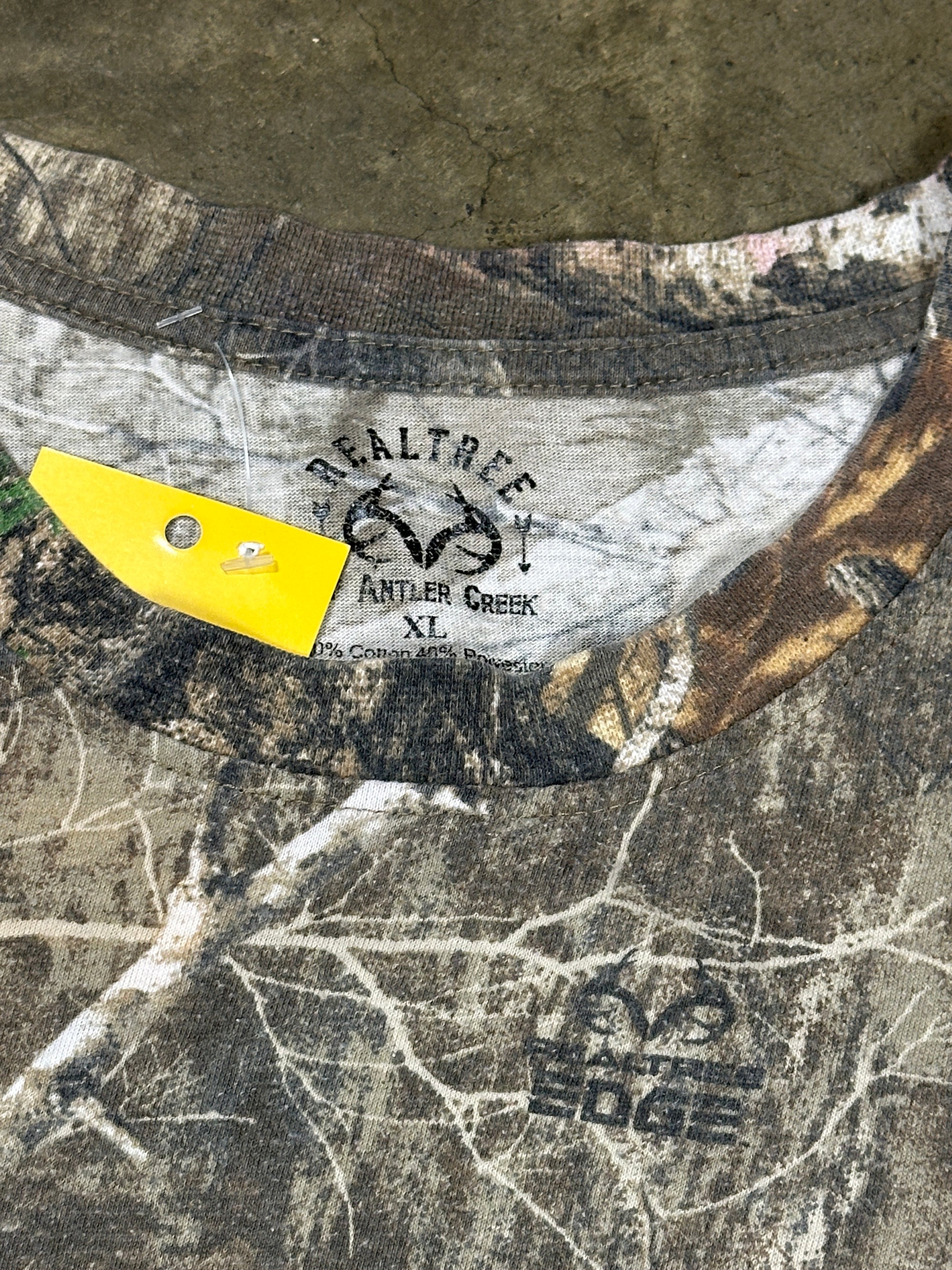 Vintage Realtree Camo T-Shirt