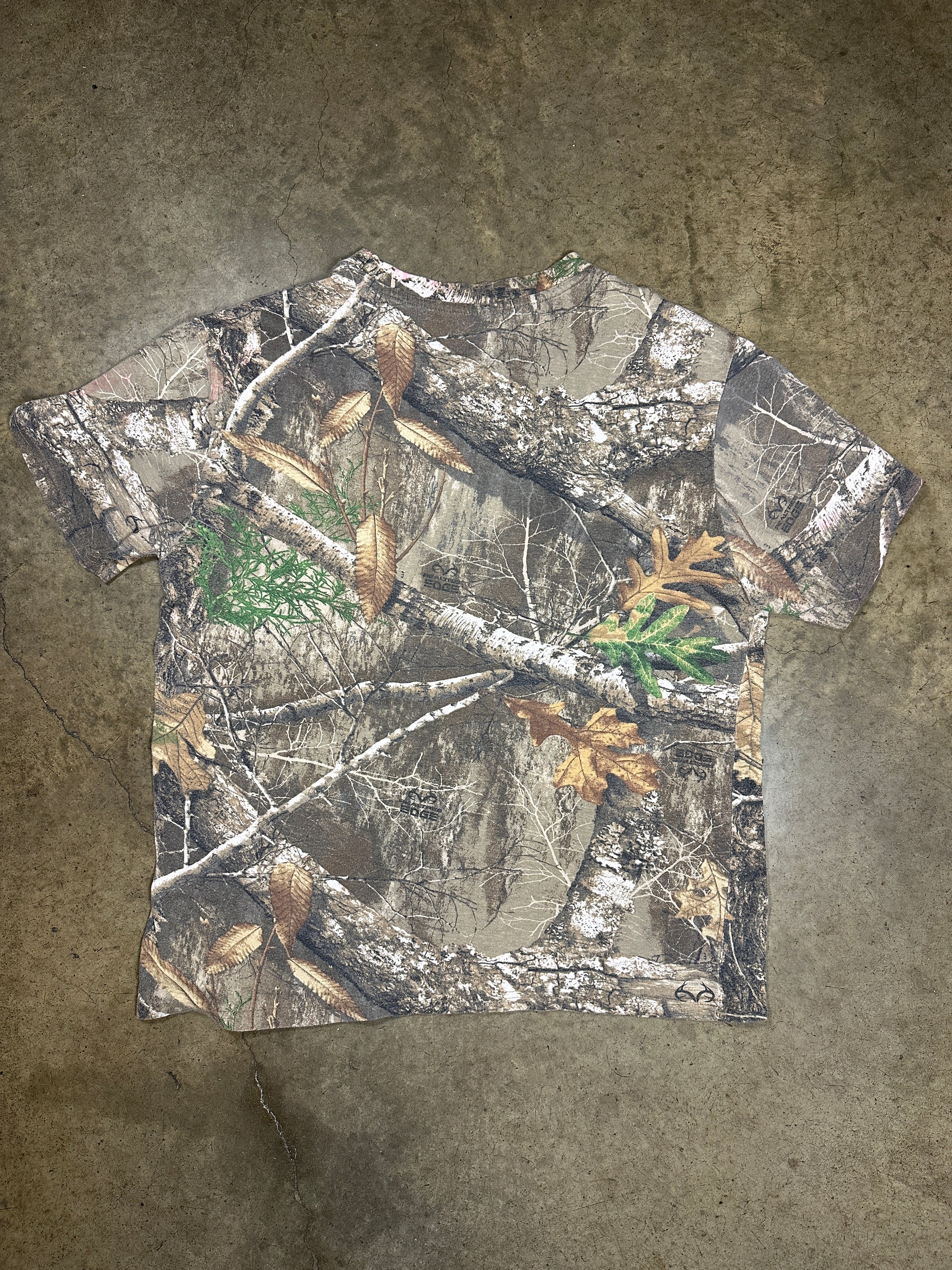 Vintage Realtree Camo T-Shirt