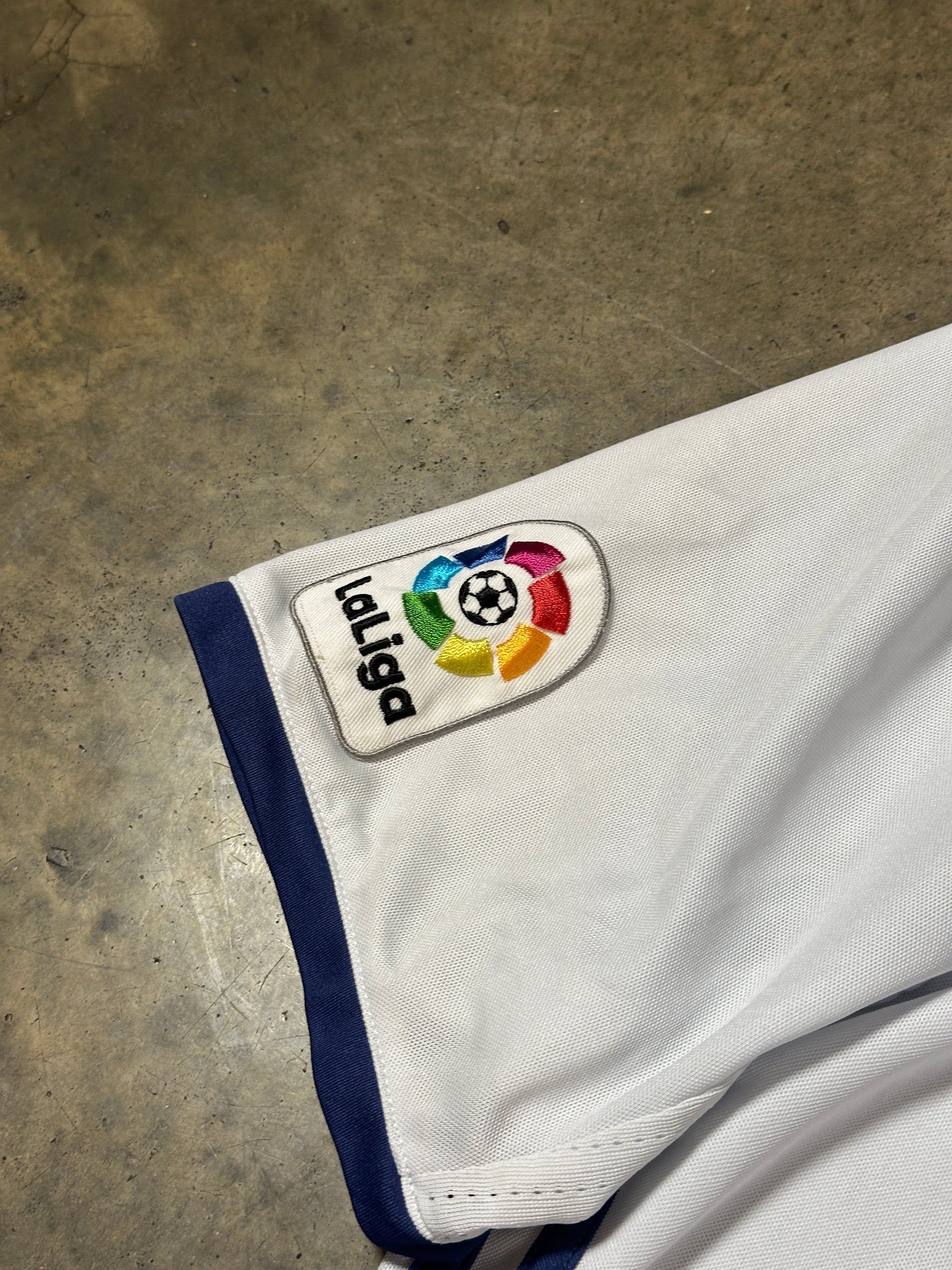 Vintage Bale Real Madrid '16 Football Shirt